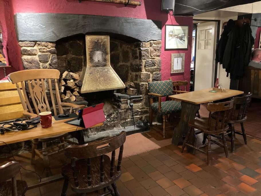 Lovely Peaceful 2 Bed Cottage Llandderfel Экстерьер фото